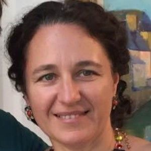 Meet your Posher, Lena